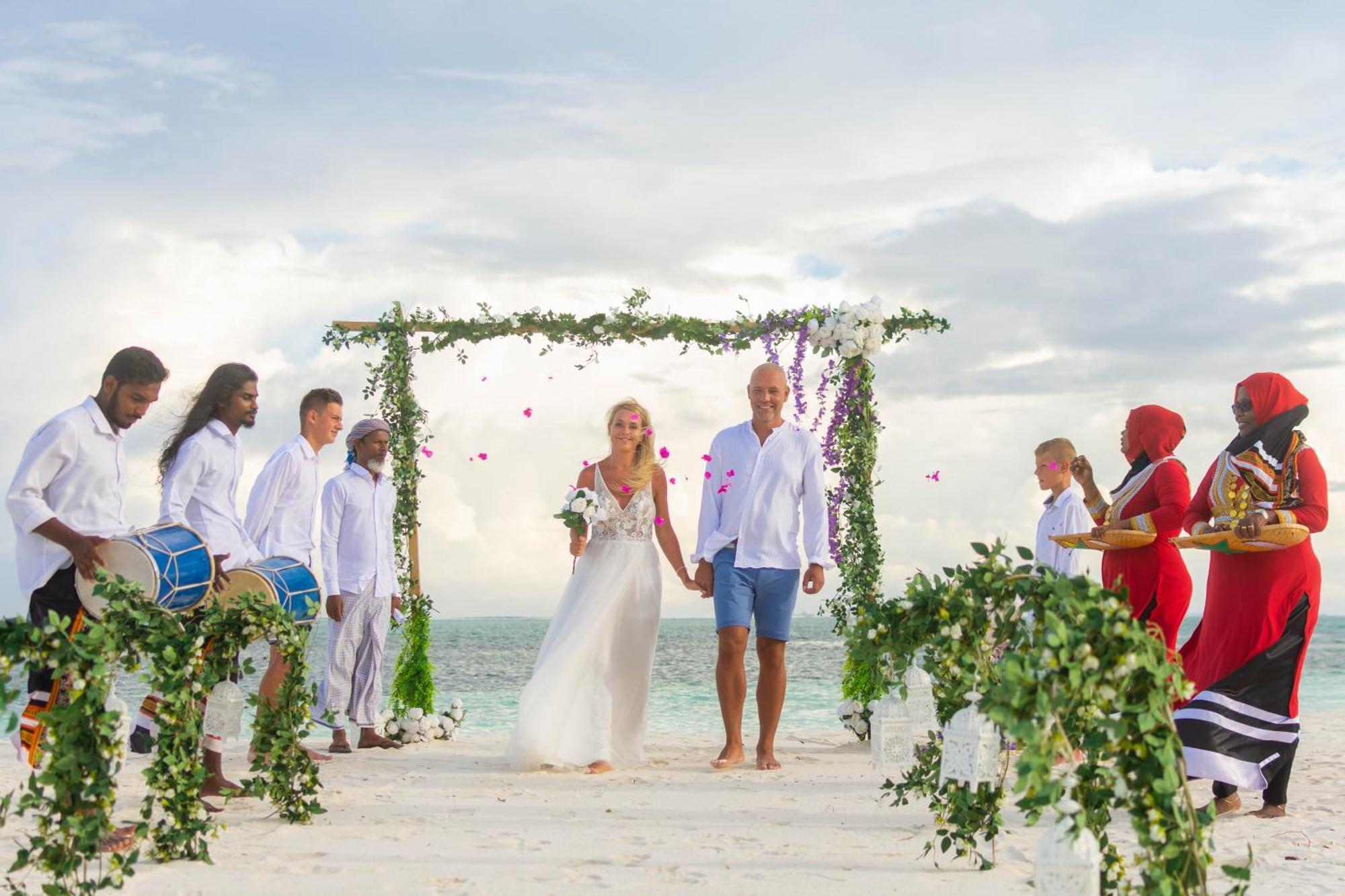 Dhiffushi Inn Bagian luar foto